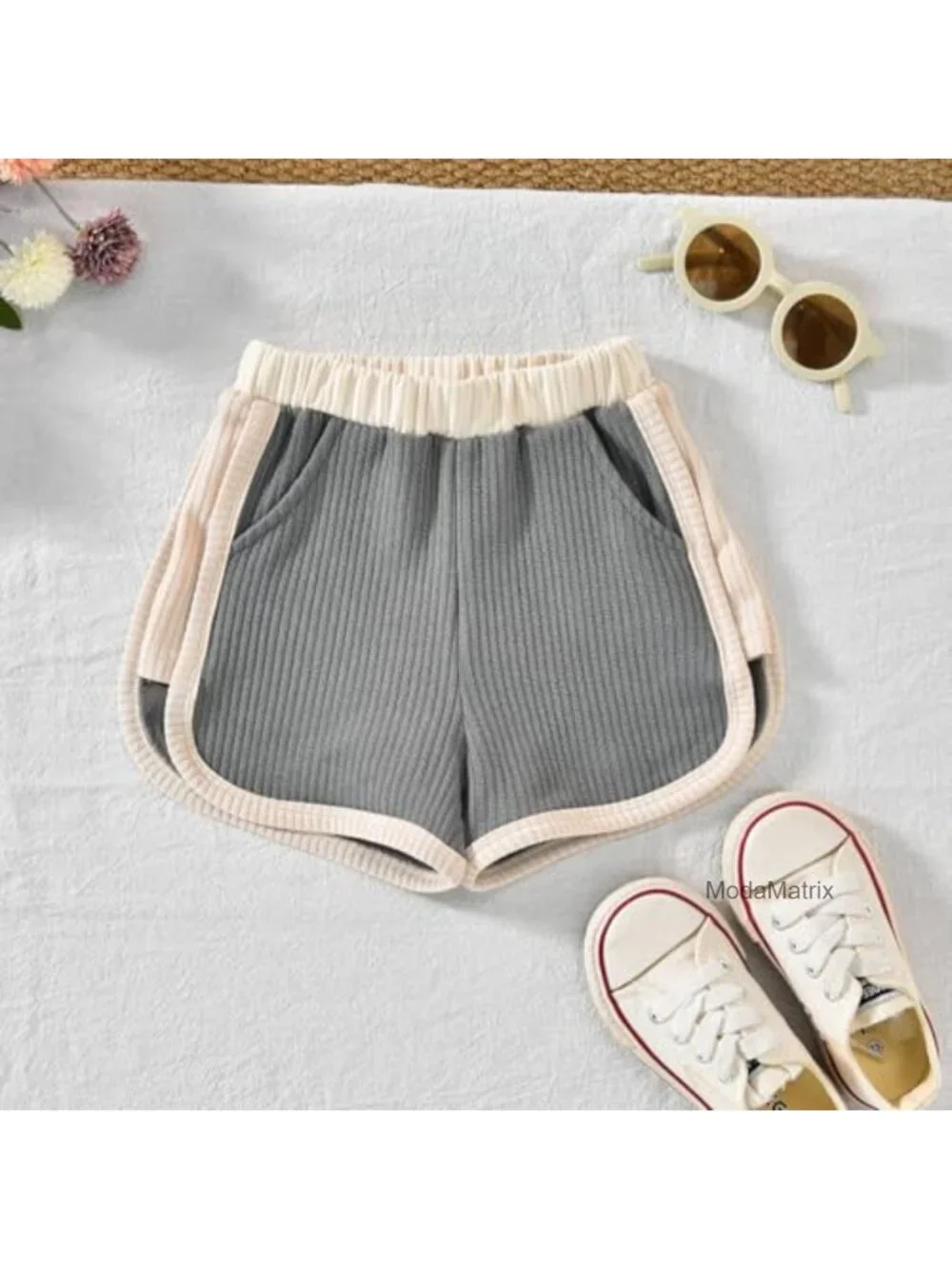 Toddler Girl 2-Piece Short Sleeve Tee & Dolphin Shorts Set